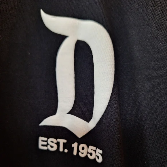 Disneyland Resort Spirit Jersey Black/White Oversized Unisex Size XS - Picture 4 of 8